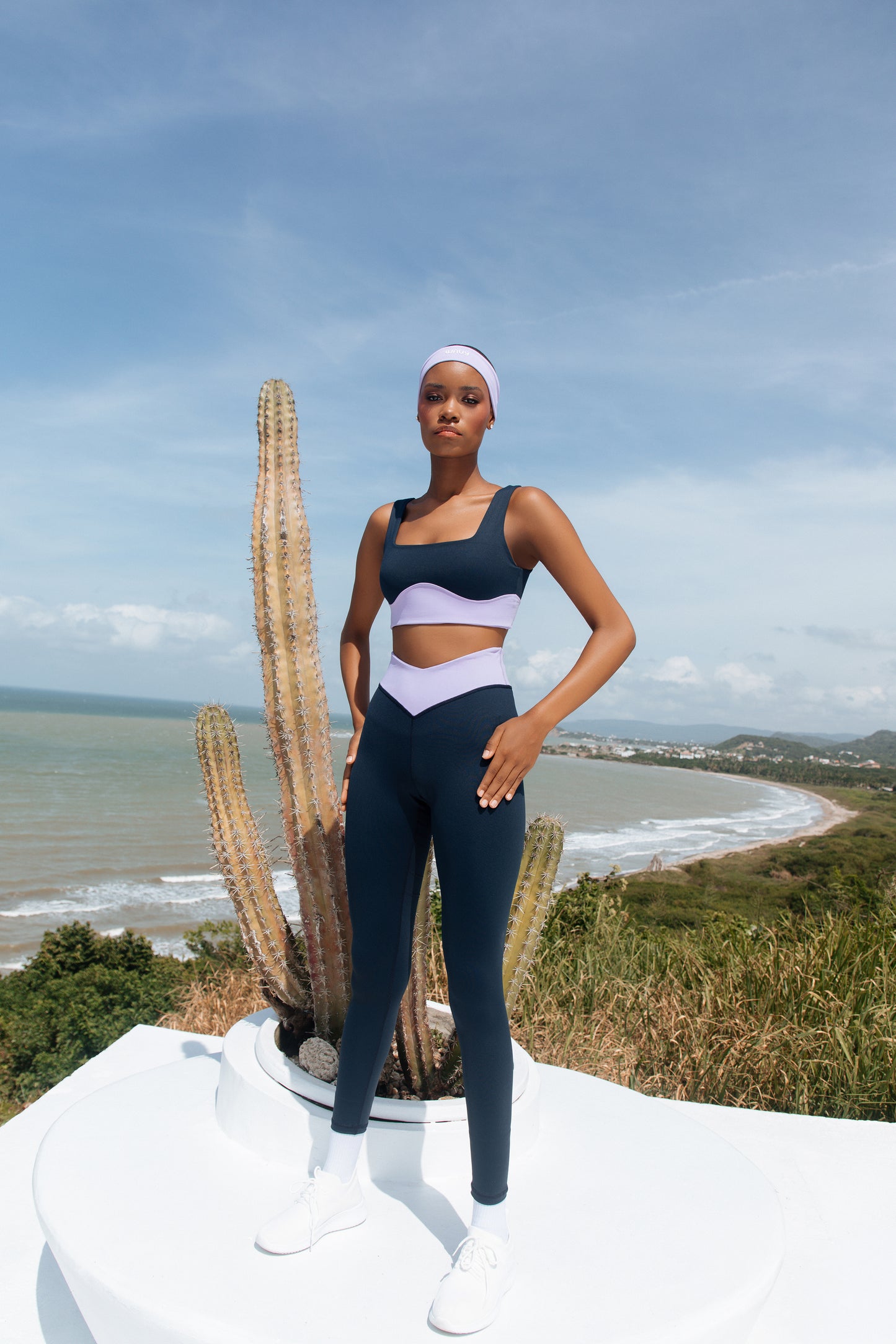 Wave Line Leggings Navy Blue