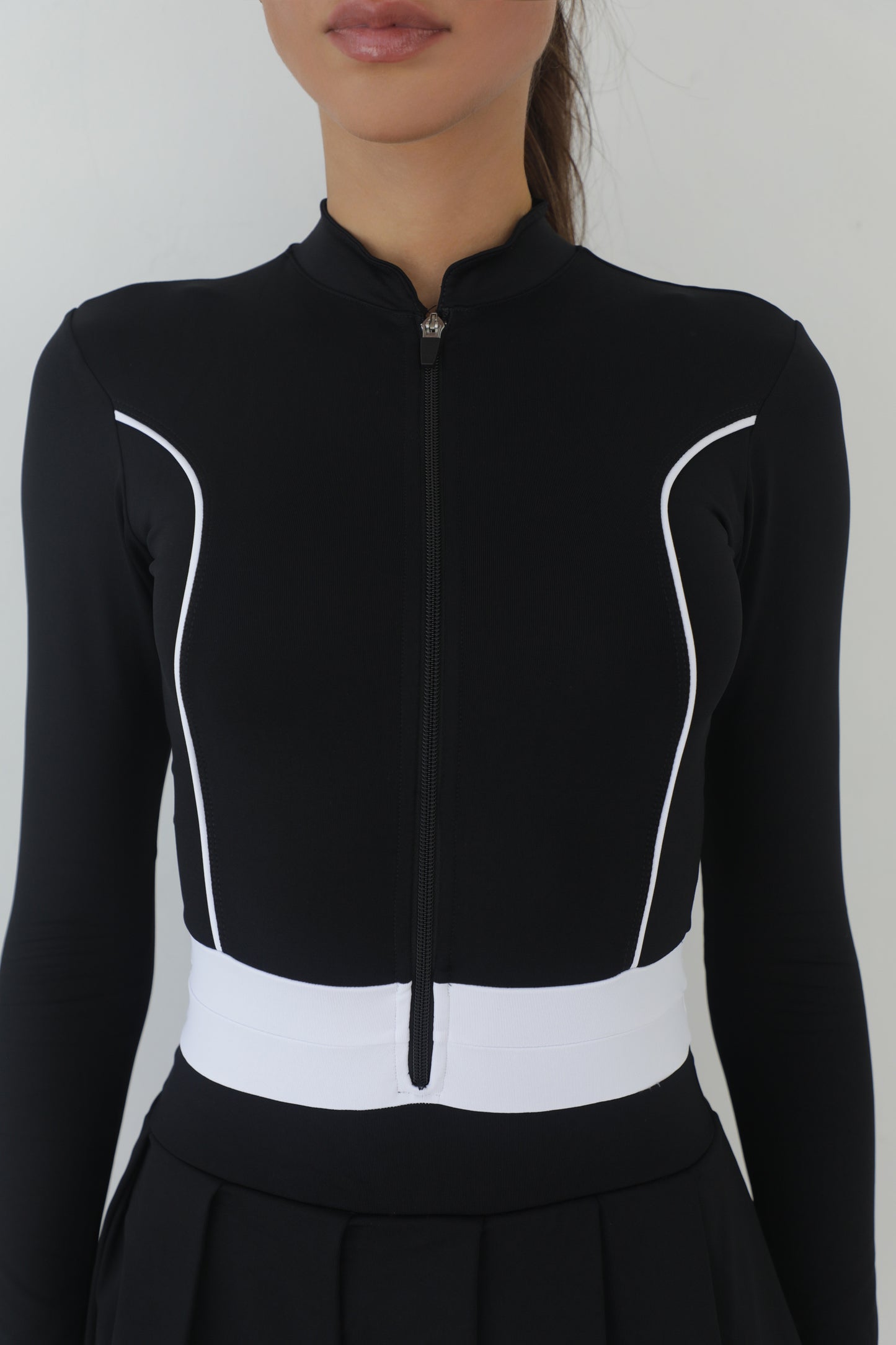 Reverie Set Black and White